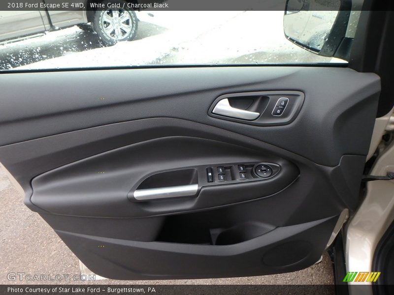 White Gold / Charcoal Black 2018 Ford Escape SE 4WD