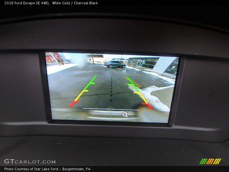 White Gold / Charcoal Black 2018 Ford Escape SE 4WD