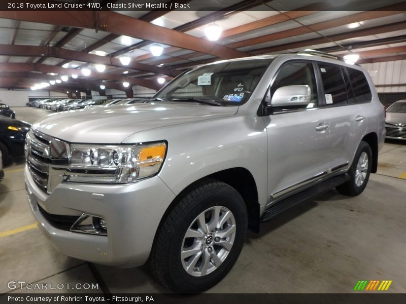 Front 3/4 View of 2018 Land Cruiser 4WD