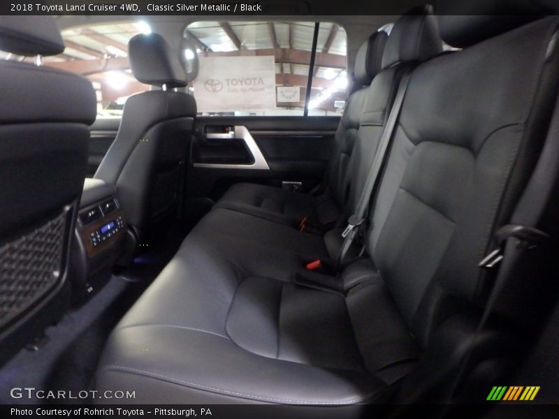 Classic Silver Metallic / Black 2018 Toyota Land Cruiser 4WD