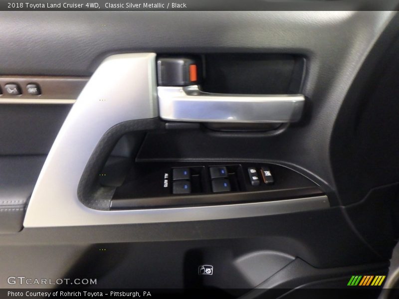 Classic Silver Metallic / Black 2018 Toyota Land Cruiser 4WD