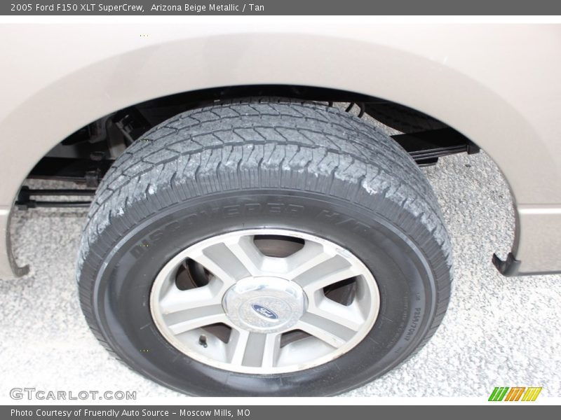 Arizona Beige Metallic / Tan 2005 Ford F150 XLT SuperCrew
