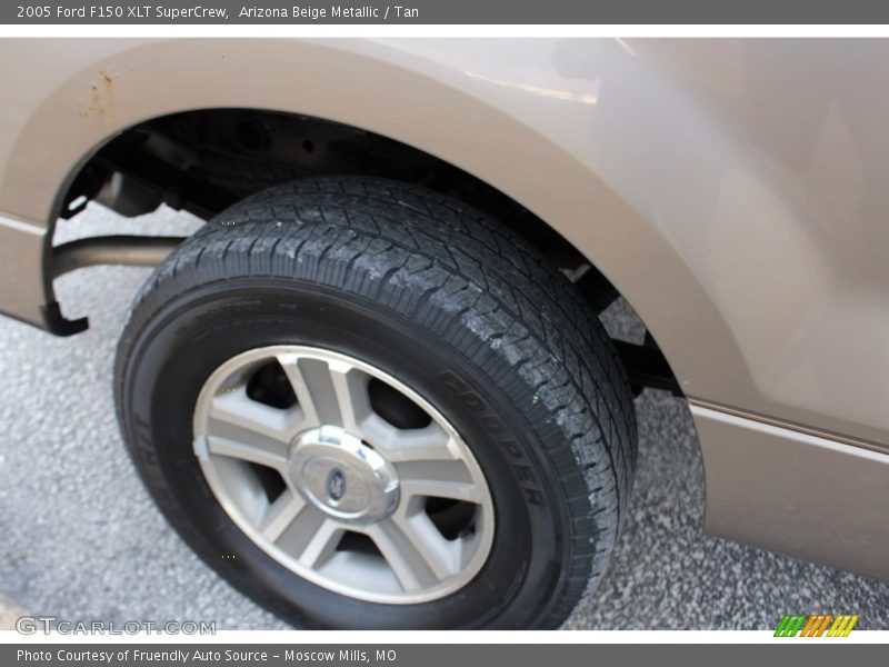 Arizona Beige Metallic / Tan 2005 Ford F150 XLT SuperCrew