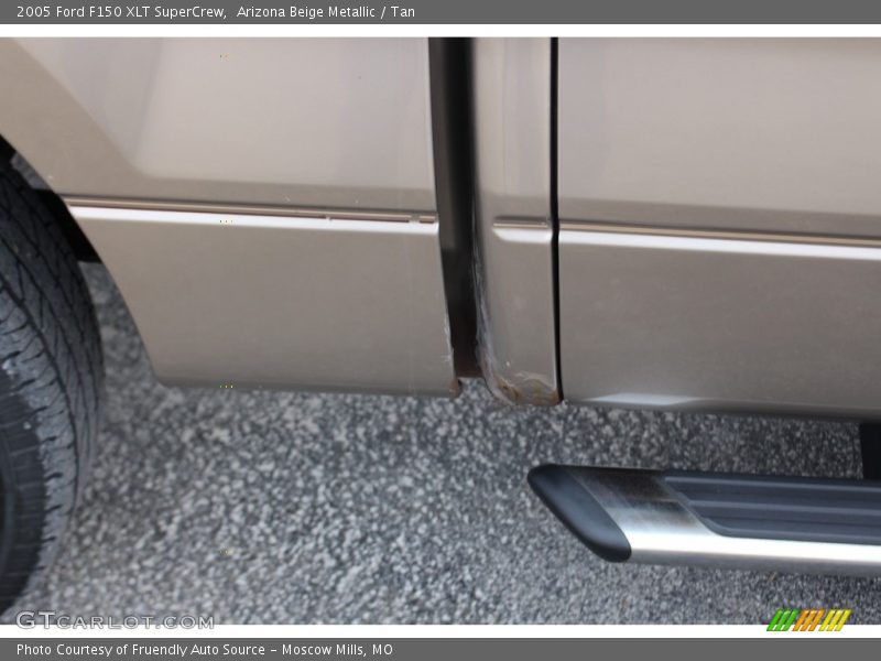 Arizona Beige Metallic / Tan 2005 Ford F150 XLT SuperCrew