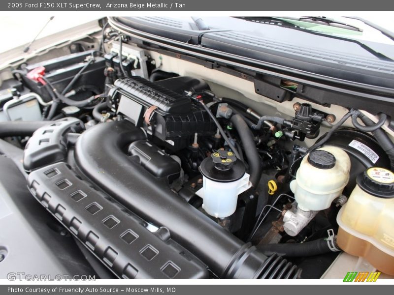 Arizona Beige Metallic / Tan 2005 Ford F150 XLT SuperCrew