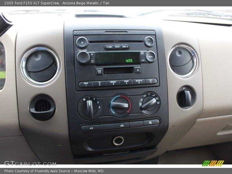 Arizona Beige Metallic / Tan 2005 Ford F150 XLT SuperCrew
