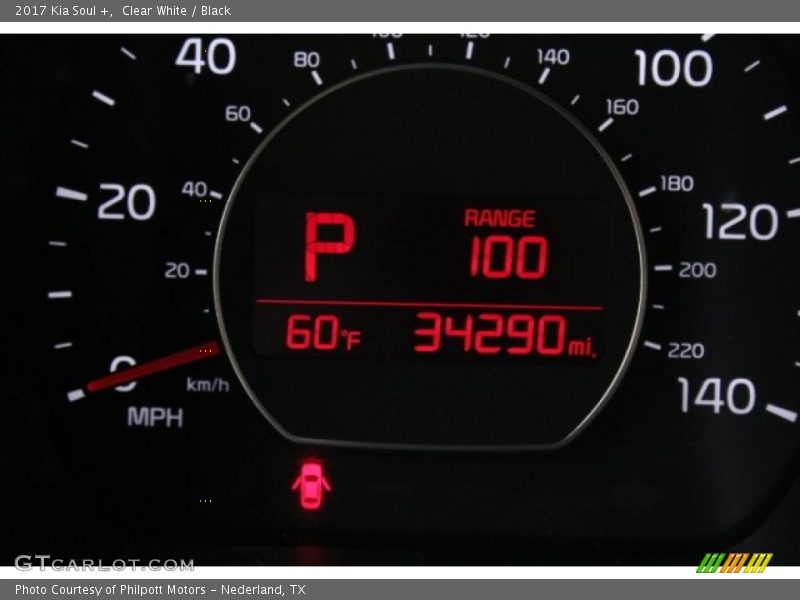 Clear White / Black 2017 Kia Soul +