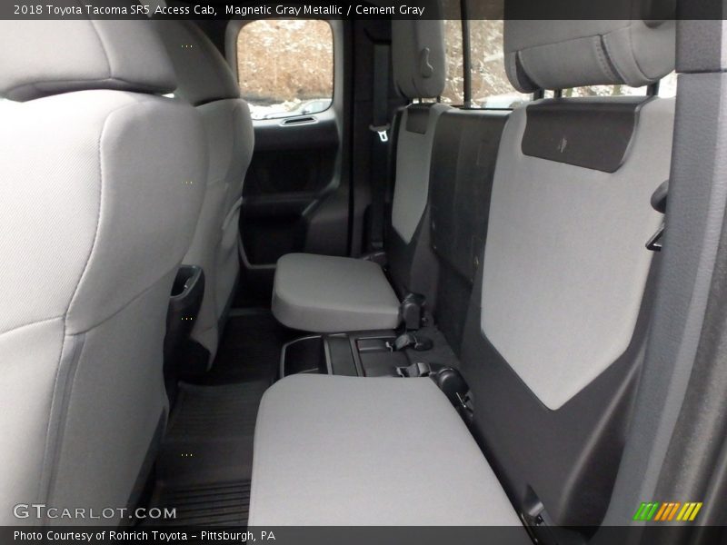 Magnetic Gray Metallic / Cement Gray 2018 Toyota Tacoma SR5 Access Cab