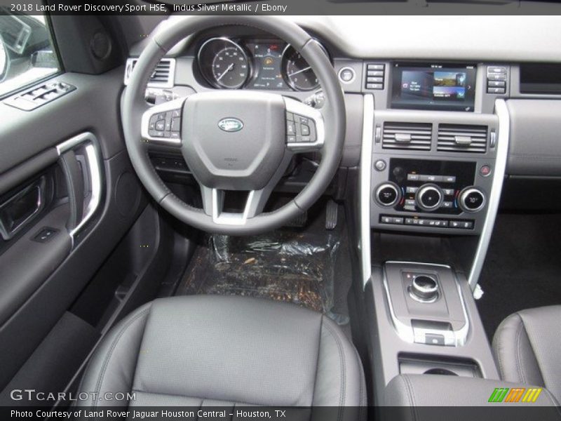 Indus Silver Metallic / Ebony 2018 Land Rover Discovery Sport HSE