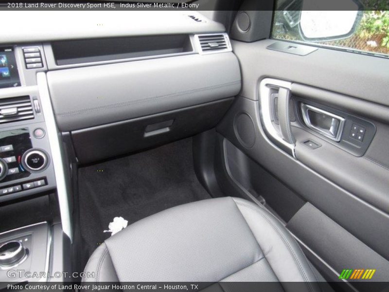 Indus Silver Metallic / Ebony 2018 Land Rover Discovery Sport HSE