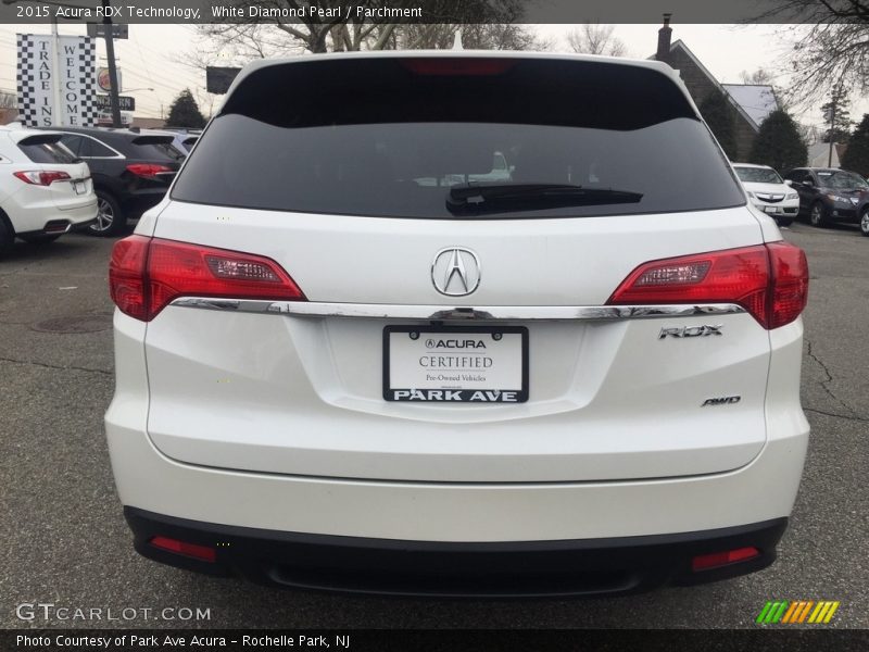 White Diamond Pearl / Parchment 2015 Acura RDX Technology
