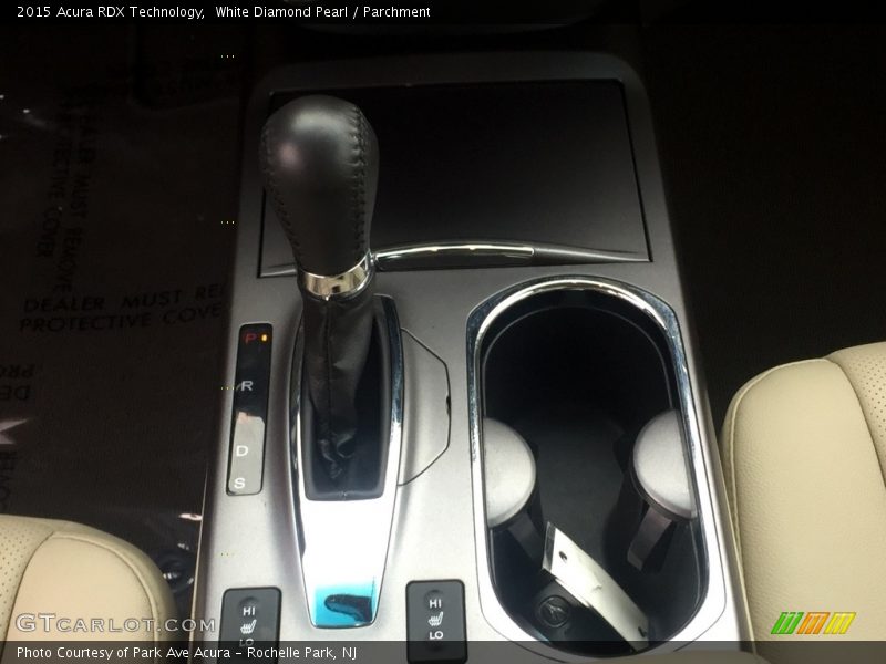 White Diamond Pearl / Parchment 2015 Acura RDX Technology