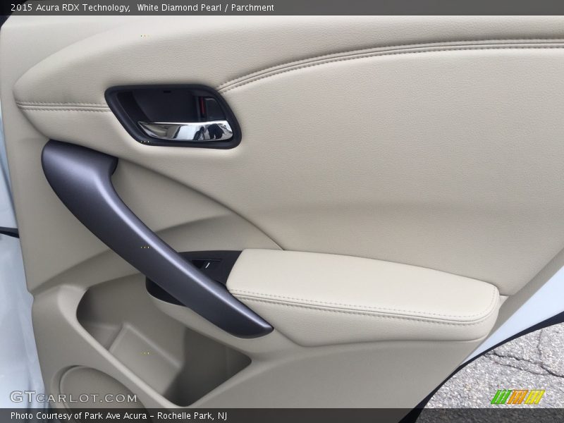White Diamond Pearl / Parchment 2015 Acura RDX Technology