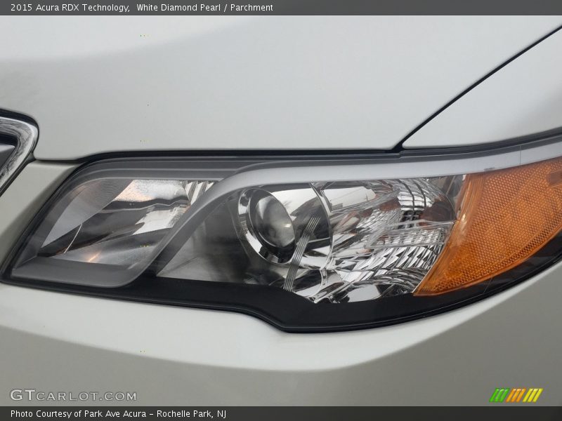 White Diamond Pearl / Parchment 2015 Acura RDX Technology