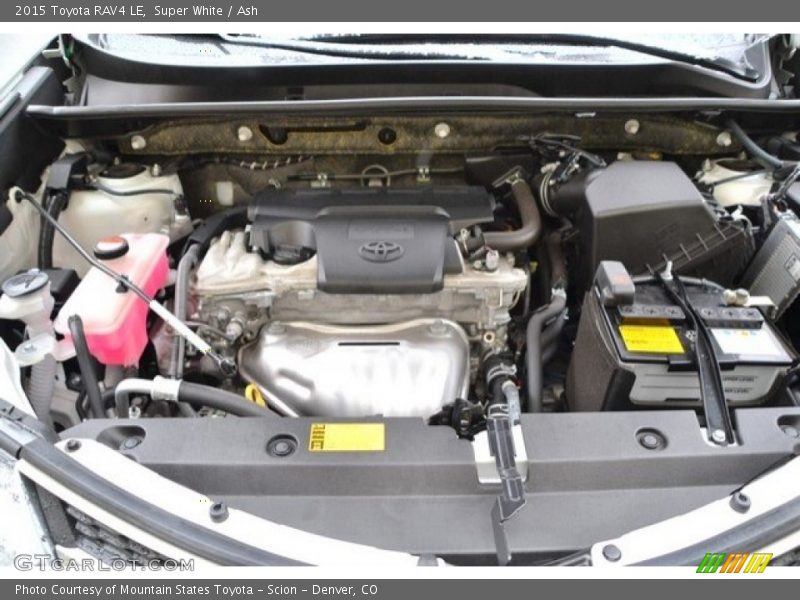 Super White / Ash 2015 Toyota RAV4 LE