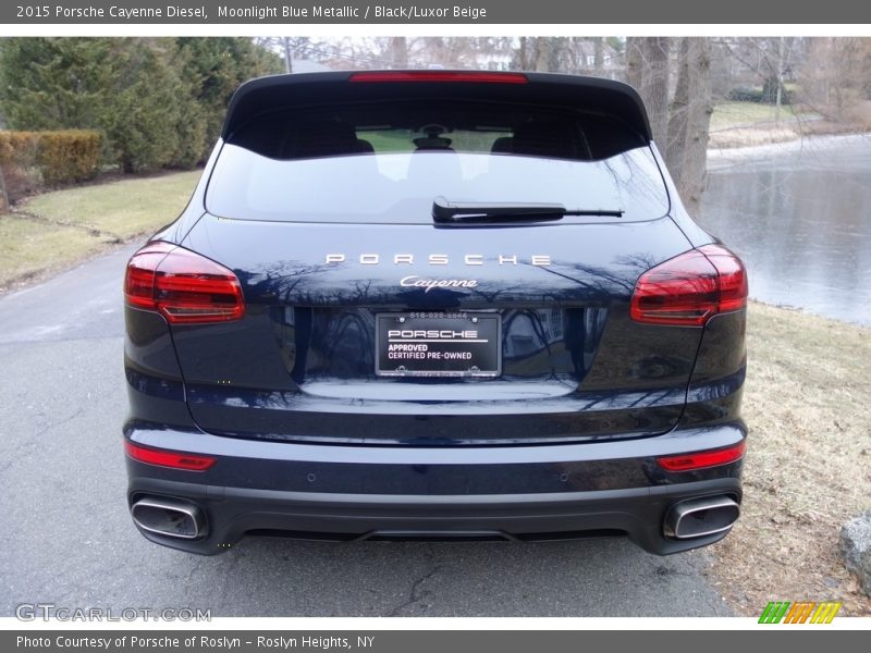 Moonlight Blue Metallic / Black/Luxor Beige 2015 Porsche Cayenne Diesel