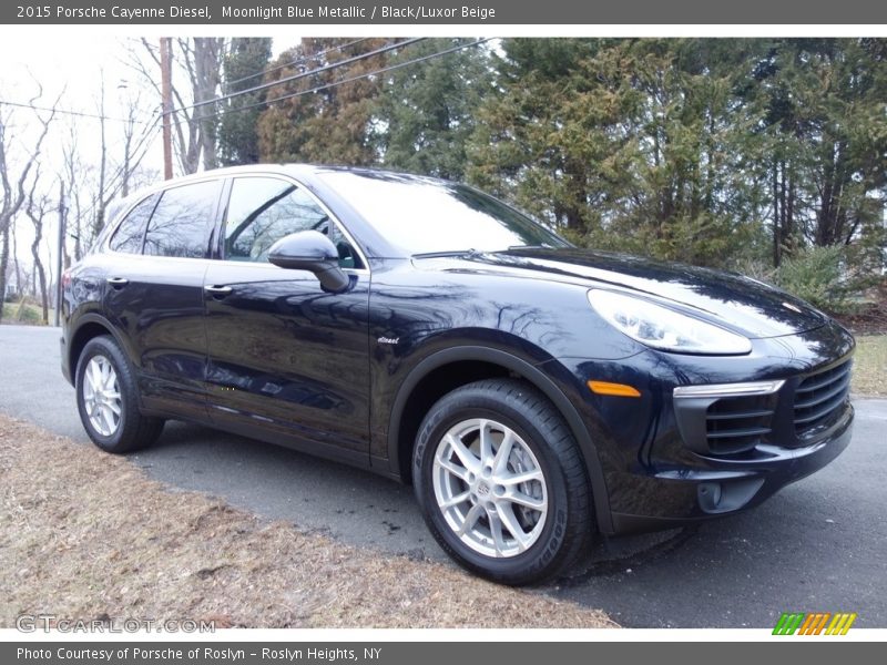 Front 3/4 View of 2015 Cayenne Diesel