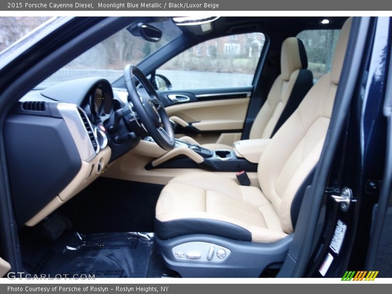 Moonlight Blue Metallic / Black/Luxor Beige 2015 Porsche Cayenne Diesel