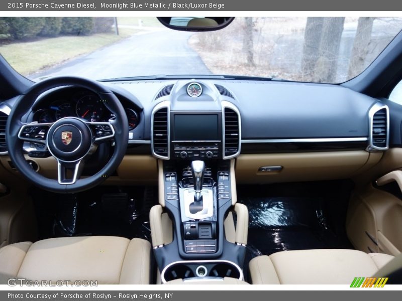 Moonlight Blue Metallic / Black/Luxor Beige 2015 Porsche Cayenne Diesel