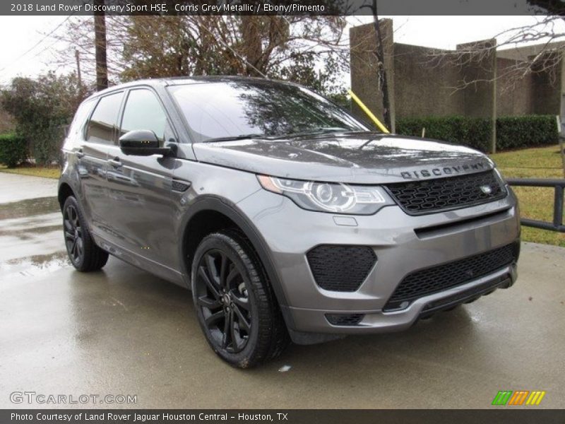 Front 3/4 View of 2018 Discovery Sport HSE
