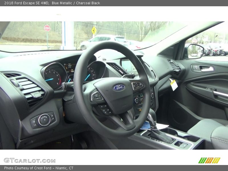 Blue Metallic / Charcoal Black 2018 Ford Escape SE 4WD