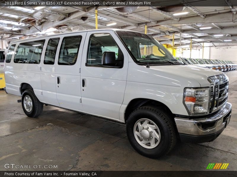 Oxford White / Medium Flint 2011 Ford E Series Van E350 XLT Extended Passenger