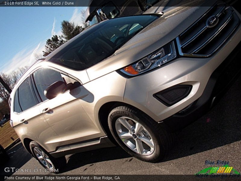White Gold / Dune 2018 Ford Edge SE