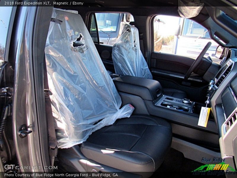 Magnetic / Ebony 2018 Ford Expedition XLT