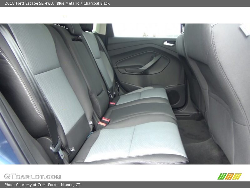 Blue Metallic / Charcoal Black 2018 Ford Escape SE 4WD