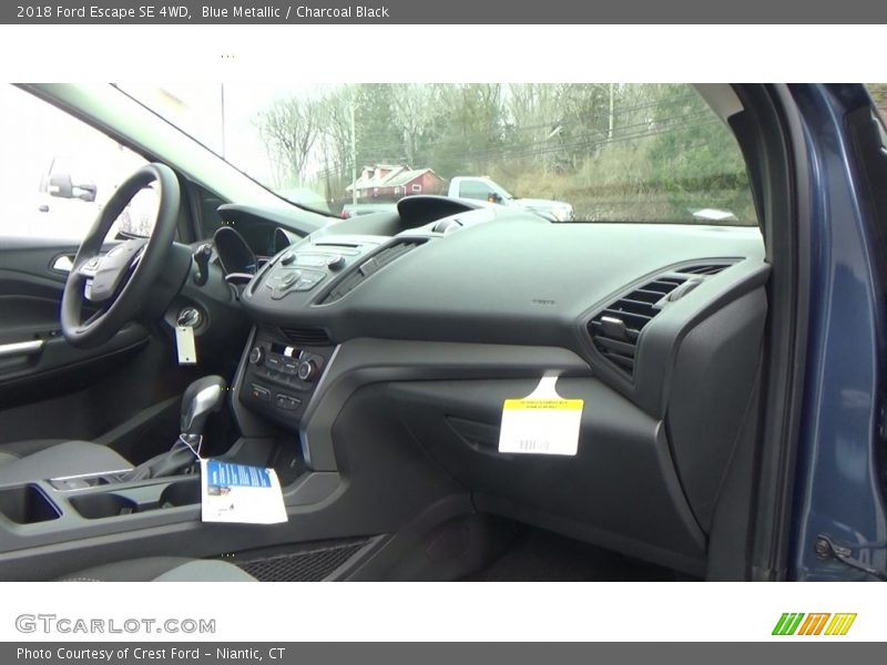 Blue Metallic / Charcoal Black 2018 Ford Escape SE 4WD