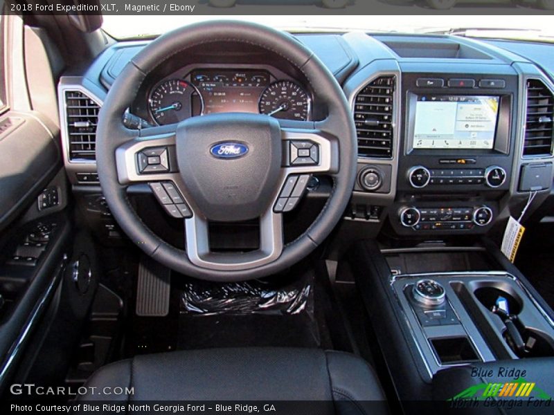 Magnetic / Ebony 2018 Ford Expedition XLT