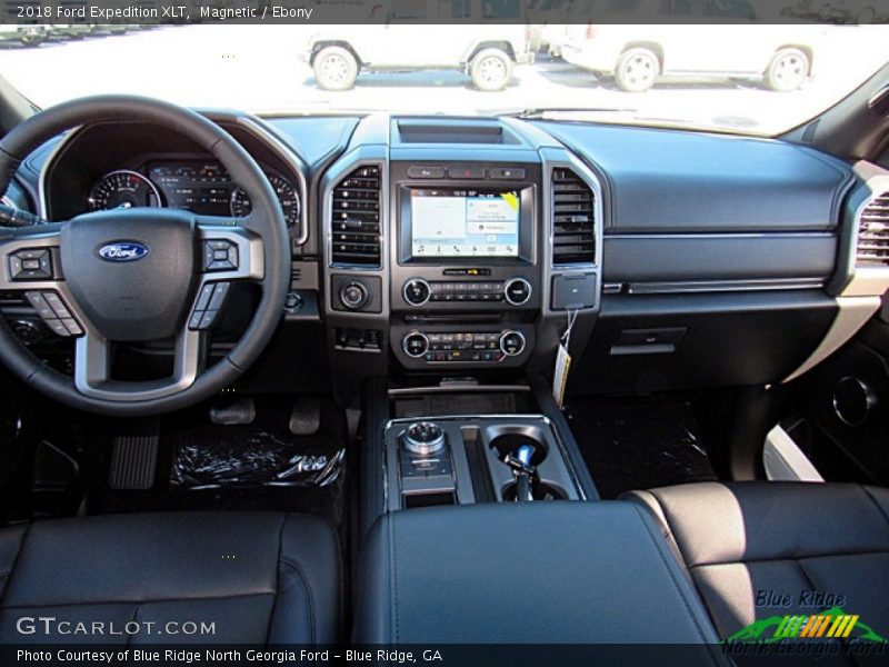 Magnetic / Ebony 2018 Ford Expedition XLT