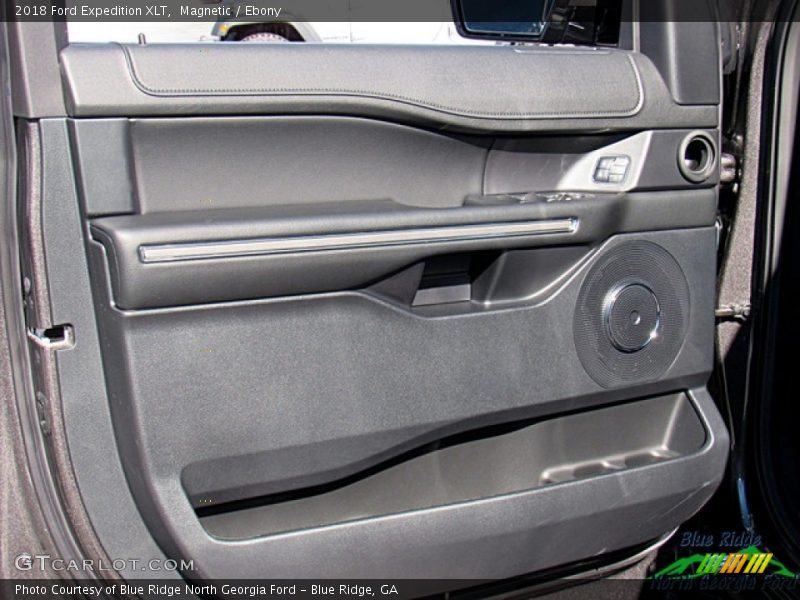 Magnetic / Ebony 2018 Ford Expedition XLT