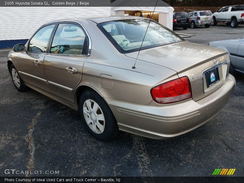 Golden Beige / Beige 2005 Hyundai Sonata GL