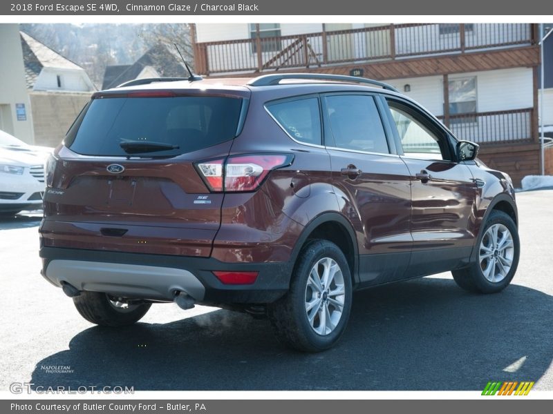 Cinnamon Glaze / Charcoal Black 2018 Ford Escape SE 4WD