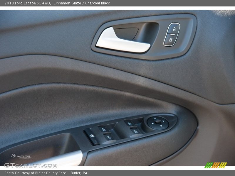 Cinnamon Glaze / Charcoal Black 2018 Ford Escape SE 4WD