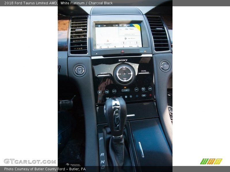 White Platinum / Charcoal Black 2018 Ford Taurus Limited AWD