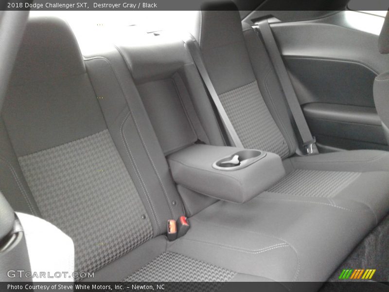 Destroyer Gray / Black 2018 Dodge Challenger SXT