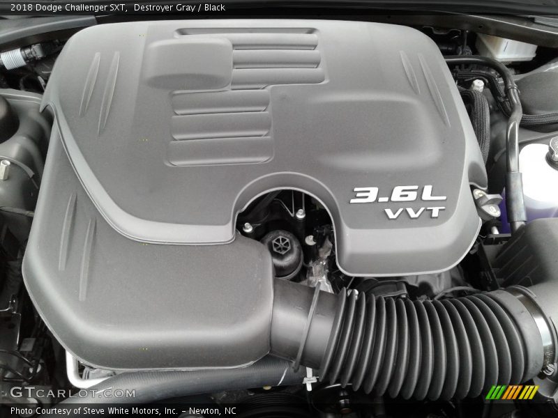 Destroyer Gray / Black 2018 Dodge Challenger SXT