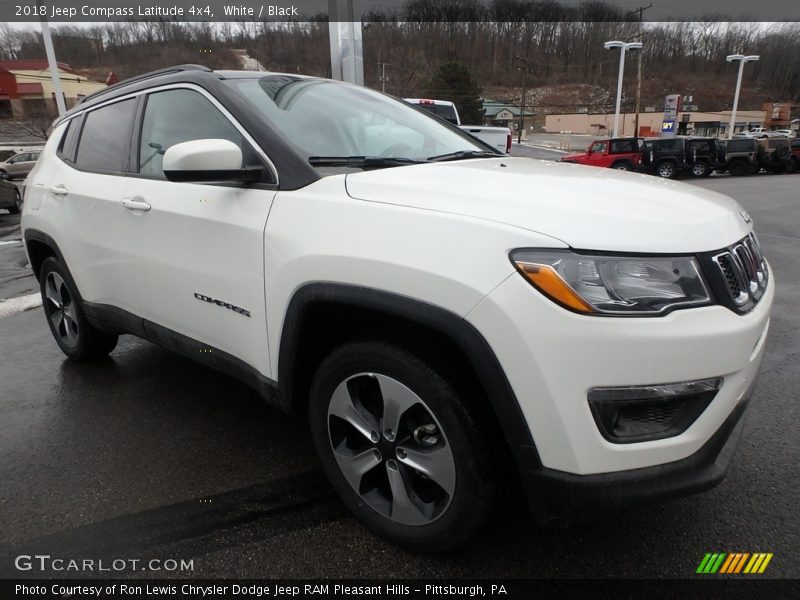 White / Black 2018 Jeep Compass Latitude 4x4
