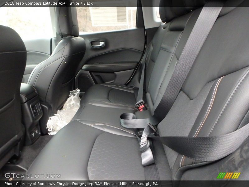 White / Black 2018 Jeep Compass Latitude 4x4