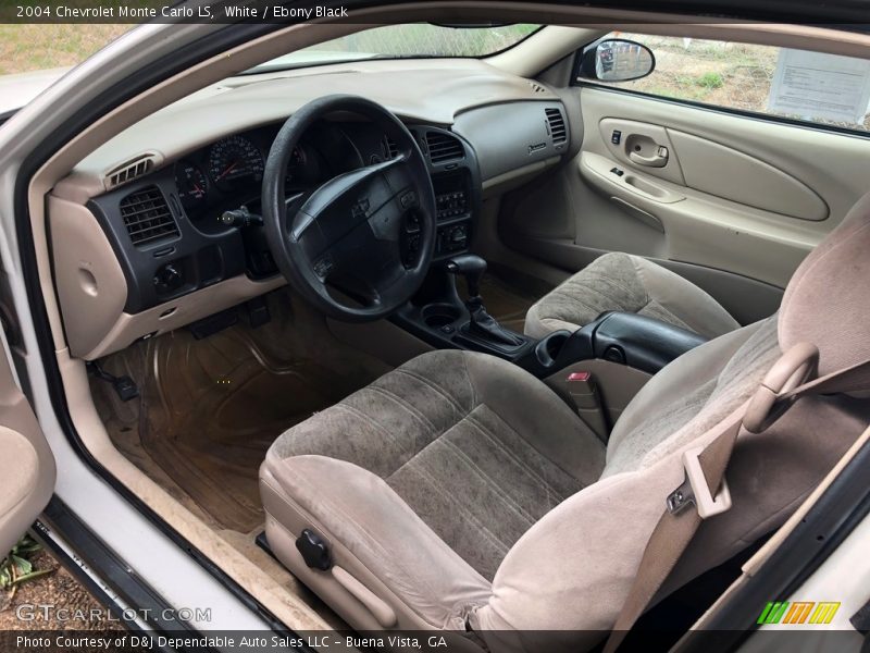 White / Ebony Black 2004 Chevrolet Monte Carlo LS