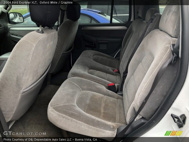 Oxford White / Graphite 2004 Ford Explorer XLT
