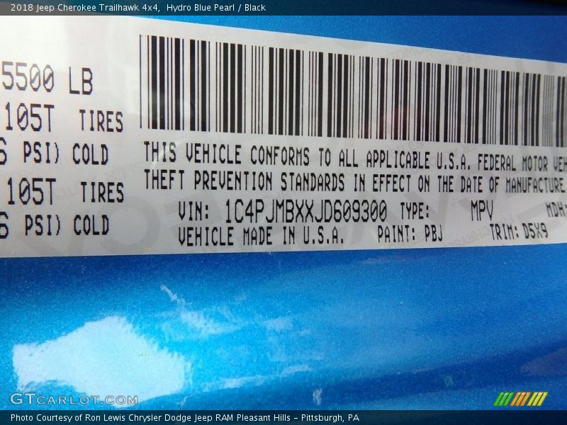 Hydro Blue Pearl / Black 2018 Jeep Cherokee Trailhawk 4x4
