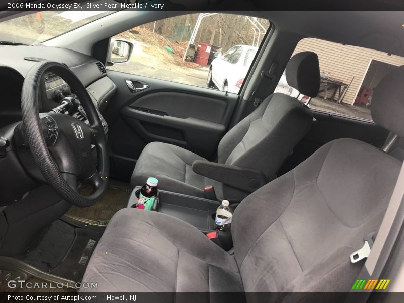 Silver Pearl Metallic / Ivory 2006 Honda Odyssey EX