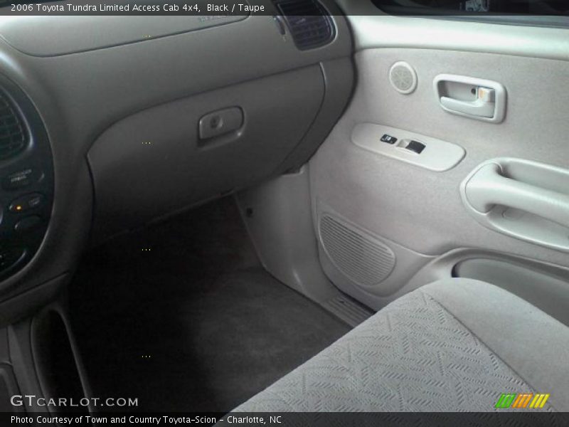 Black / Taupe 2006 Toyota Tundra Limited Access Cab 4x4