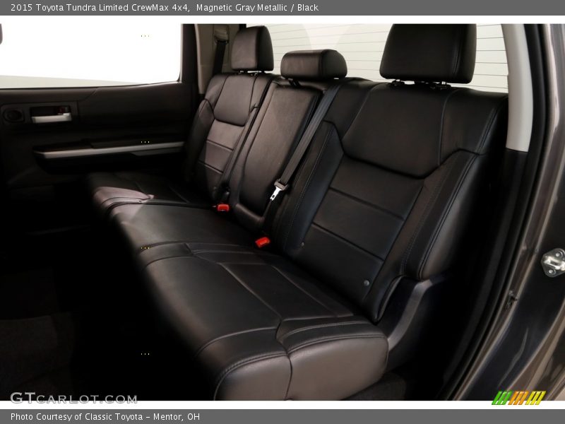 Magnetic Gray Metallic / Black 2015 Toyota Tundra Limited CrewMax 4x4