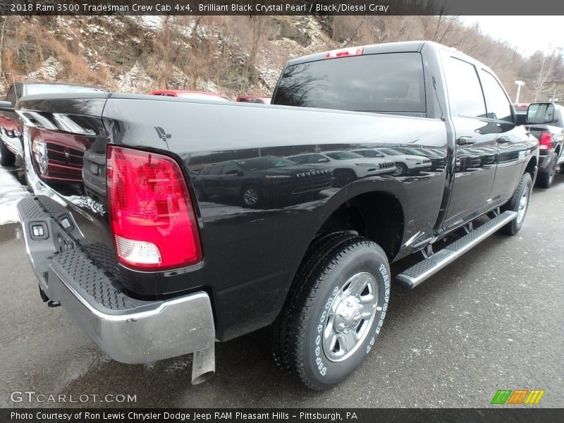 Brilliant Black Crystal Pearl / Black/Diesel Gray 2018 Ram 3500 Tradesman Crew Cab 4x4