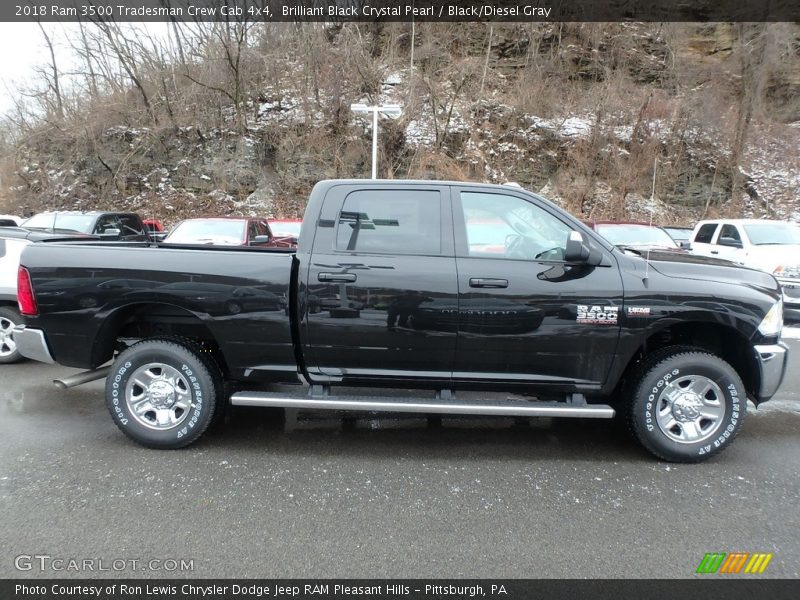 Brilliant Black Crystal Pearl / Black/Diesel Gray 2018 Ram 3500 Tradesman Crew Cab 4x4