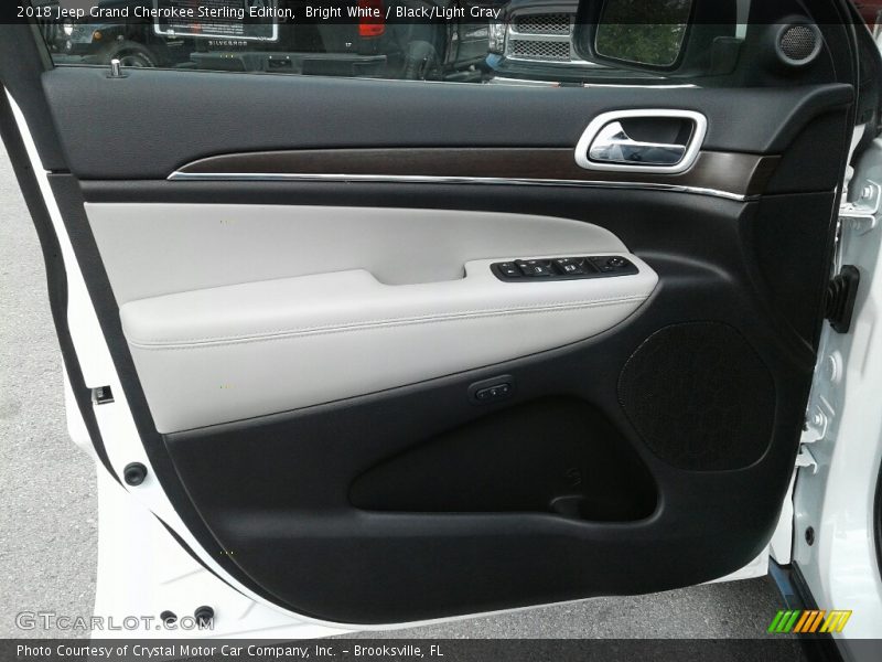 Bright White / Black/Light Gray 2018 Jeep Grand Cherokee Sterling Edition